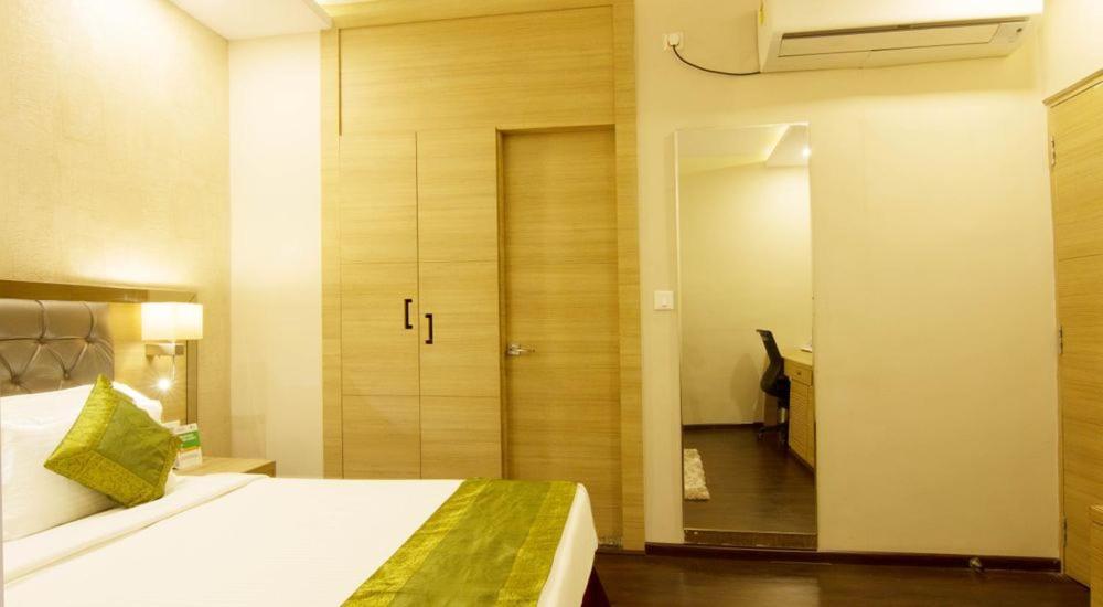Kc Manor Hotel Jamshedpur Exterior photo